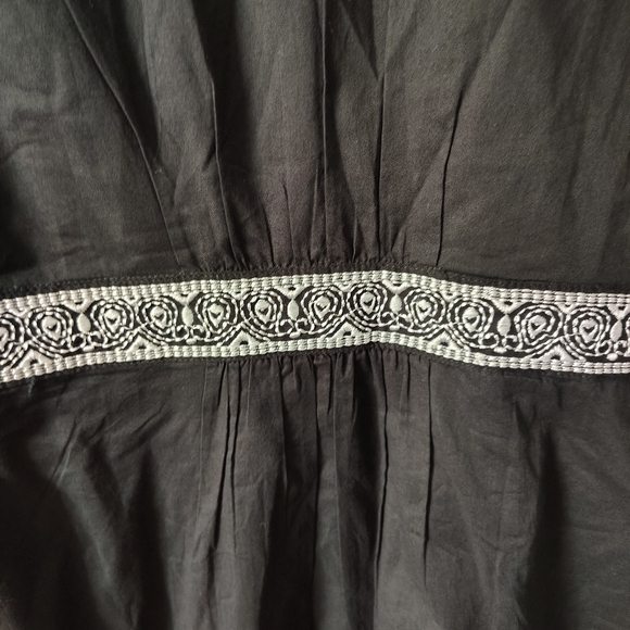 NWT Tommy Hilfiger Black Wrap Dress w/ Embroidered Belt Small - Picture 8 of 15